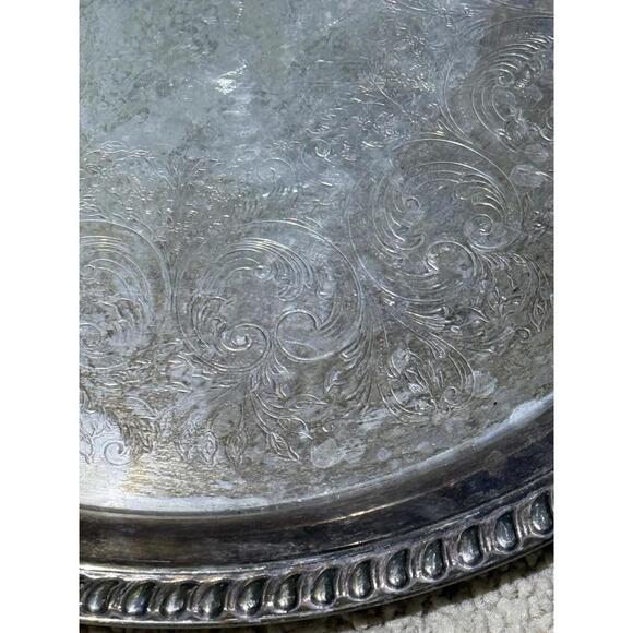 Vintage round silverplate serving tray by Fenton Silversmiths Ltd, Canada. - Picture 2 of 6